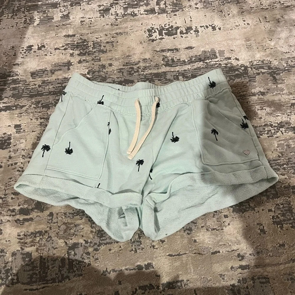 Juicy Couture Blue Palm Tree Shorts Size Medium